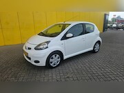 Toyota Aygo - 1.0 Comfort Navigator / NL AUTO / NAP
