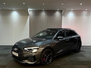 Audi A3 - 45 TFSI e S edition Competition S-Line Pano Cam Matrix-LED A