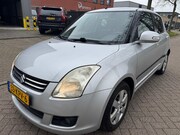 Suzuki Swift - 1.3 Limited 2010 5 DEURS