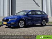 Skoda Octavia - Combi 1.4 TSI iV PHEV Business Edition / Trekhaak (1500KG) /