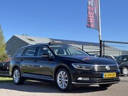 Volkswagen Passat - Variant 1.4 TSI ACT Highline trekhaak pano