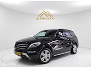 Mercedes-Benz ML-klasse - 250 BlueTEC Luchtvering Xenon Led Leder in nette staat Lucht