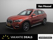 BMW X1 - xDrive20i High Executive | Panoramadak | Lederen Bekleding |