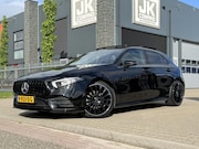 Mercedes-Benz A-klasse - 180 AMG|Pano|Ambient Lights|Night|Camera|CarPlay|Etc