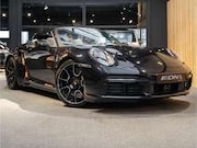 Porsche 911 - 992 Turbo S Cabrio Gele Stiksels Burmester 911 3.8