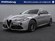Alfa Romeo Giulia - 2.0T Super | Navigatie | Camera | Lederen bekleding | YP