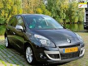 Renault Scénic - 1.6 Celsium 1e eigenaar navigatie trekhaak airco elektrische