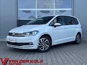 Volkswagen Touran - 1.4 TSI Sound 7 Persoons Automaat | CarPlay | Navigatie | Ad