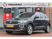 Volkswagen T-Roc - 1.5 TSI DSG *Business* | Trekhaak | Camera | Adaptive Cruise