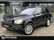 Volvo XC90 - 2.5T AWD Executive Youngtimer l Schuifdak l 7P l Xenon