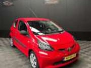Toyota Aygo - 1.0-12V | |
