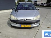 Peugeot 206 - 1.1 XR