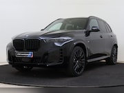 BMW X5 - xDrive50e M Sport Automaat / Panoramadak / Trekhaak / Parkin
