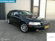 Volvo V40 - 2.0 T Dynamic|STLVRM|AIRC|CRUIS|