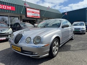 Jaguar S-Type - 3.0 V6 Executive. Wegens inruil verkregen en zo weer weg