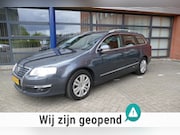 Volkswagen Passat - 1.4 TSI Highline BlueMotion EXPORT ONLY