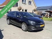 Opel Astra - 1.6 CDTi Business +