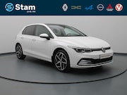 Volkswagen Golf - eTSI R-Line 150pk Camera | Adapt. Cruise | Parkeersens. v+a 