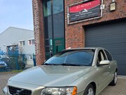 Volvo S60 - 2.4 Summum in uniek nette staat