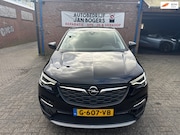 Opel Grandland - X 1.2 Turbo Innovation