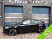 Volvo V40 - 2.0 T3 Momentum, 18 inch, climate/cruise/navi