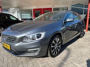 Volvo V60 - 1.5 T3 aut. 152PK Momentum Dealeronderhouden Trekhaak Navi