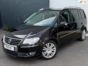Volkswagen Touran - 1.4 TSI Highline DSG/7PERSOONS/APPLECARPLAY/XENON