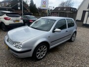 Volkswagen Golf - 1.4-16V TRENDLINE