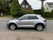 Volkswagen T-Roc - 1.5 TSI R Line Automaat/Apple carplay Android/cruise Apdatie