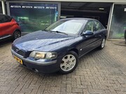 Volvo S60 - 2.4 Edition | | AIRCO | LEDER | LMV | STOELVERWARMING |