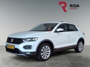 Volkswagen T-Roc - 1.5 TSI Sport | AUTOMAAT | Adaptive cruise control