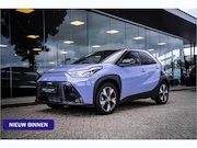 Toyota Aygo X - Hybrid 115 pulse Automaat ** Stoelverwarming ** Camera ** Ca