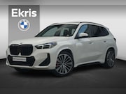 BMW X1 - sDrive20i M Sport Pro / Trekhaak / Panoramadak / Keyless ent