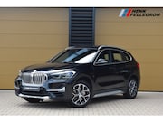 BMW X1 - sDrive20i VDL Nedcar Edition * Achteruitrijcamera * panorama