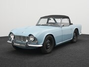 Triumph TR4