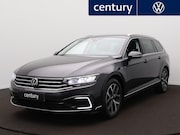 Volkswagen Passat - 1.4 TSI PHEV GTE Business Automaat - Navigatie - Trekhaak -