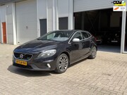 Volvo V40 - 1.6 D2 R-Design
