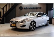 Volvo V60 - 2.0T Summum Navi, Stoelverwarming