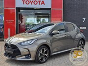 Toyota Yaris - 1.5 Hybrid 115 First Edition PARKEERSENSOREN VOOR+ACHTER STU