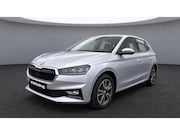 Skoda Fabia - 1.0 TSI Essence Cruise control / PDC / LED / 16 " velgen Ri