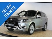 Mitsubishi Outlander - 2.4 PHEV Instyle | Trekhaak | Schuif- kanteldak | Leer