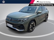 Volkswagen Tiguan - 1.5eTSI/150PK R-Line · Panoramadak · Trekhaak · 360°Camera +