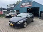 Volvo V40 - 2.0 D4 Summum