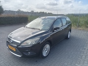 Ford Focus - 1.8 Limited Flexi Fuel Clima Trekhaak 2010