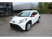 Toyota Aygo X - 1.0 VVT-i S-CVT Play Clima-Adapt. Cruise-Carplay-Camera