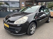 Renault Clio - 1.2 16V Perfect onderhouden