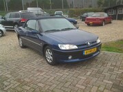 Peugeot 306 - Cabriolet 1.6 yougtimer Met winterkap orgneel