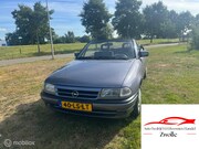 Opel Astra - 2.0i