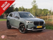BMW X1 - sDrive18i | NIEUW MODEL | Trekhaak | 19Inch | Sportstoelen m