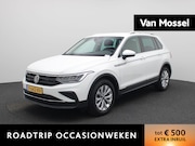 Volkswagen Tiguan - 1.5 TSI Life Business | LMV | Climate control | DAB | Camera